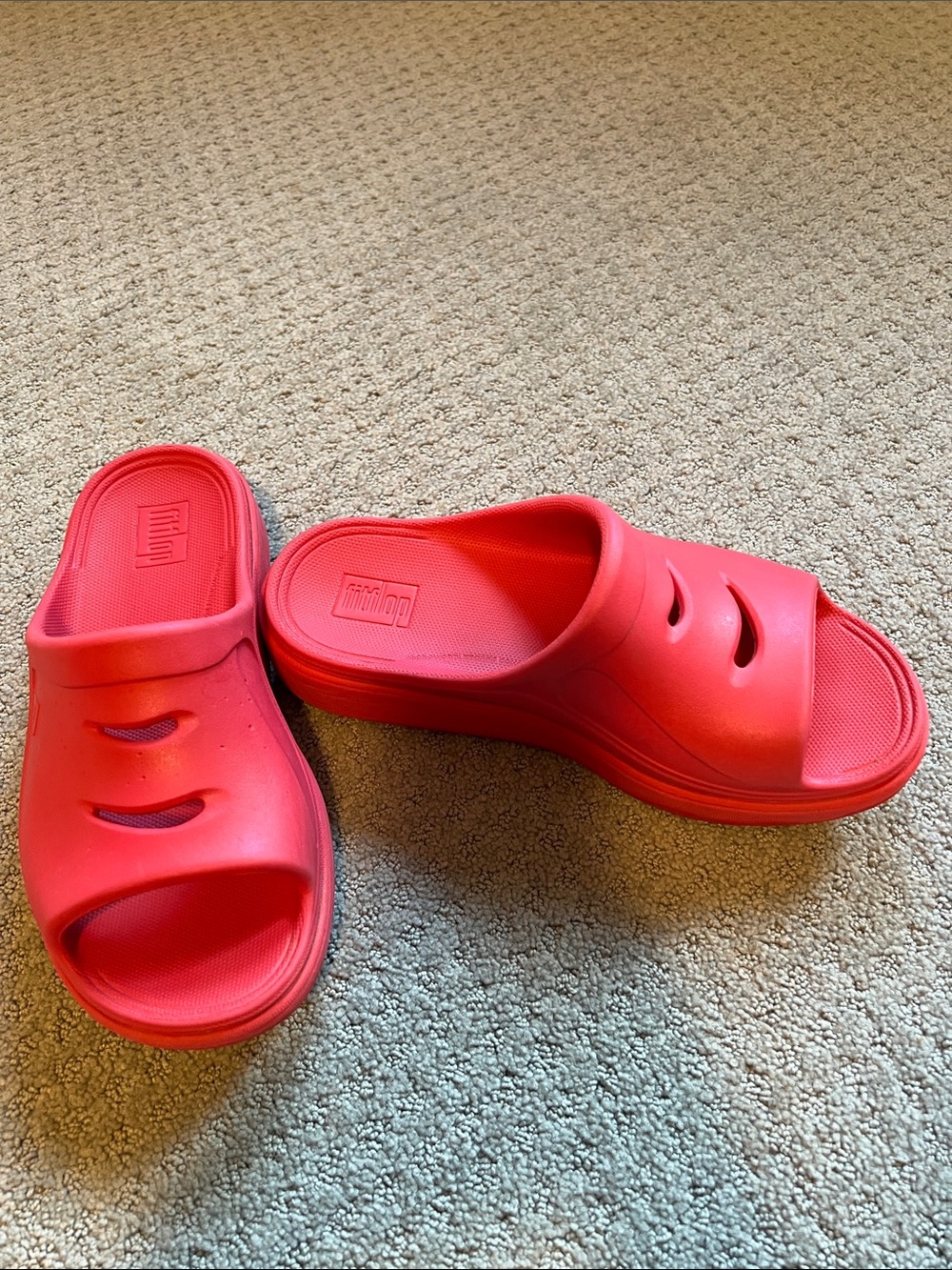 Fitflop women’s Red Slip-On Slide Sandals